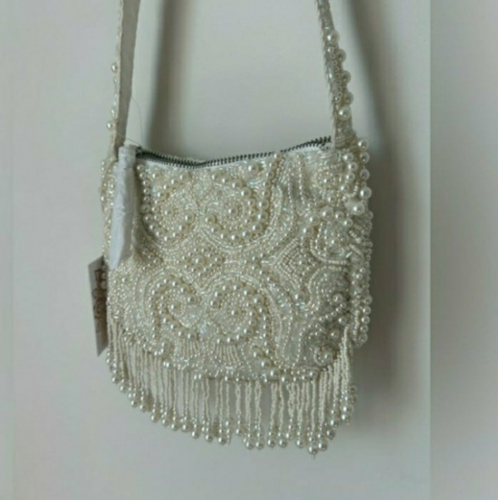 VIRAL beaded purse